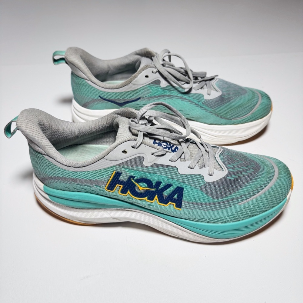 Hoka Skyflow Running Shoes